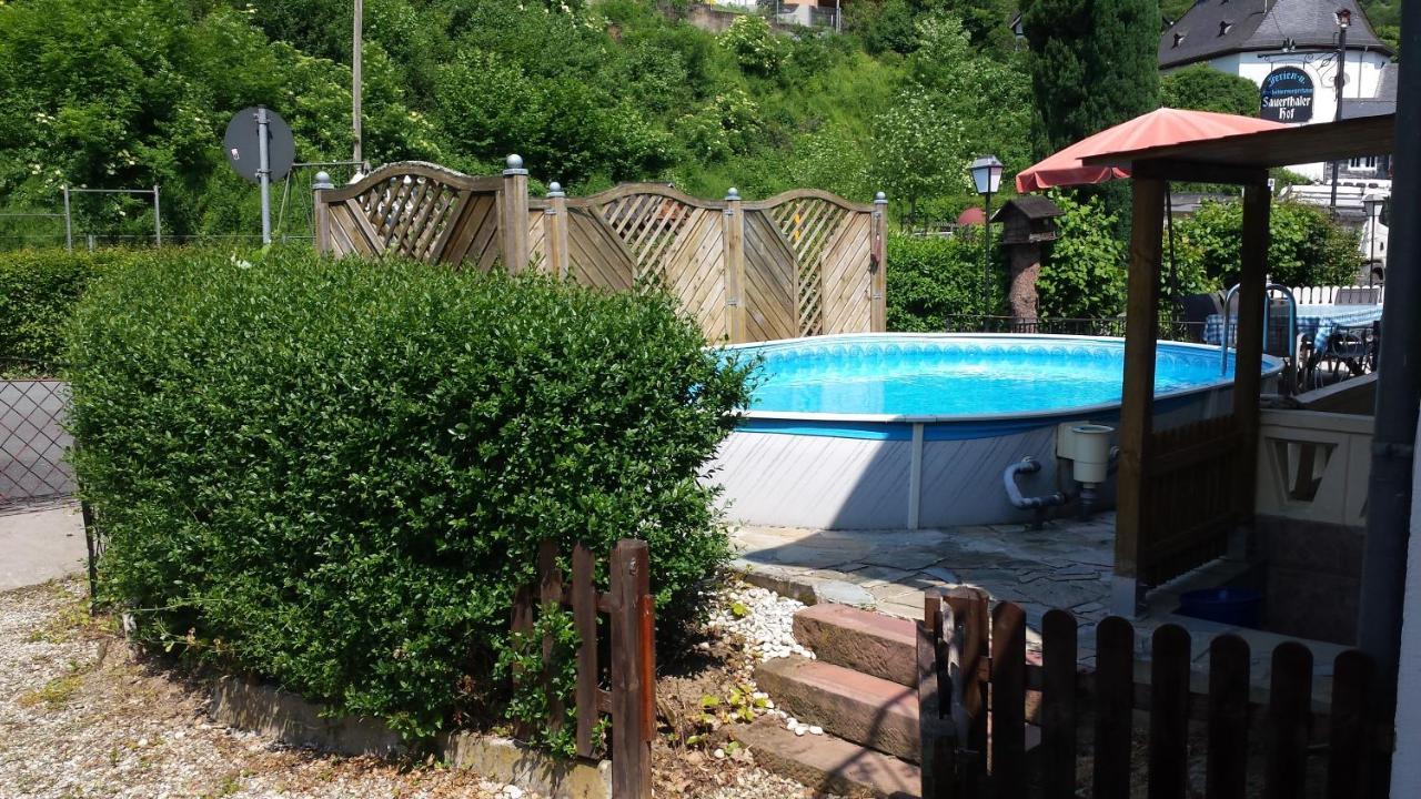 Ferien und Selbstversorgerhaus für Gruppen Sauerthaler Hof - Loreley Exterior foto